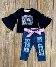 Load image into Gallery viewer, Catalina Blue Leopard Patch Capris - Rusty Soul