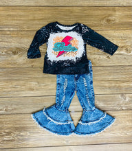 Load image into Gallery viewer, Everleigh Black Babe Cheetah & Bolt Long Sleeve Shirt - Rusty Soul