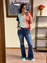 Load image into Gallery viewer, Anna Color Block Relaxed Shirt - Rusty Soul