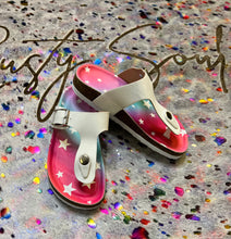 Load image into Gallery viewer, Aspen White Thong Girl's Sandals - Rusty Soul