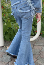Load image into Gallery viewer, Kaitlyn Denim Flare Jeans