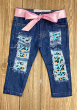 Load image into Gallery viewer, Catalina Blue Leopard Patch Capris - Rusty Soul