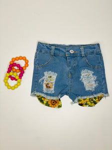 Jessica Distressed Sunflower Pocket Shorts - Rusty Soul
