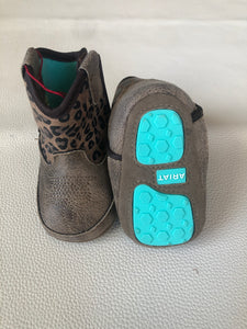 Della Cheetah Baby Boots